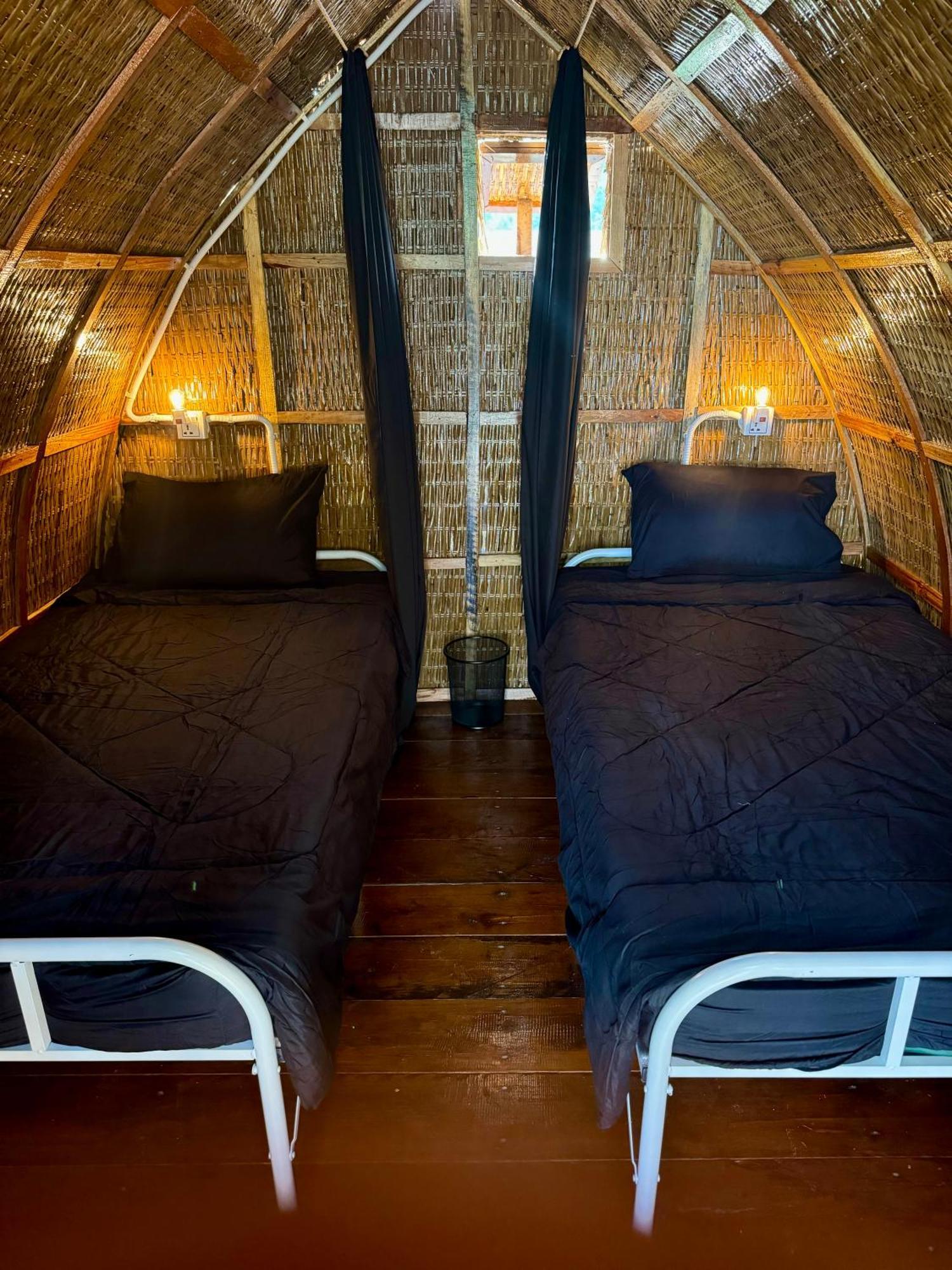 Auberge de jeunesse Rafikis Retreat à Derm Tkov Village Extérieur photo