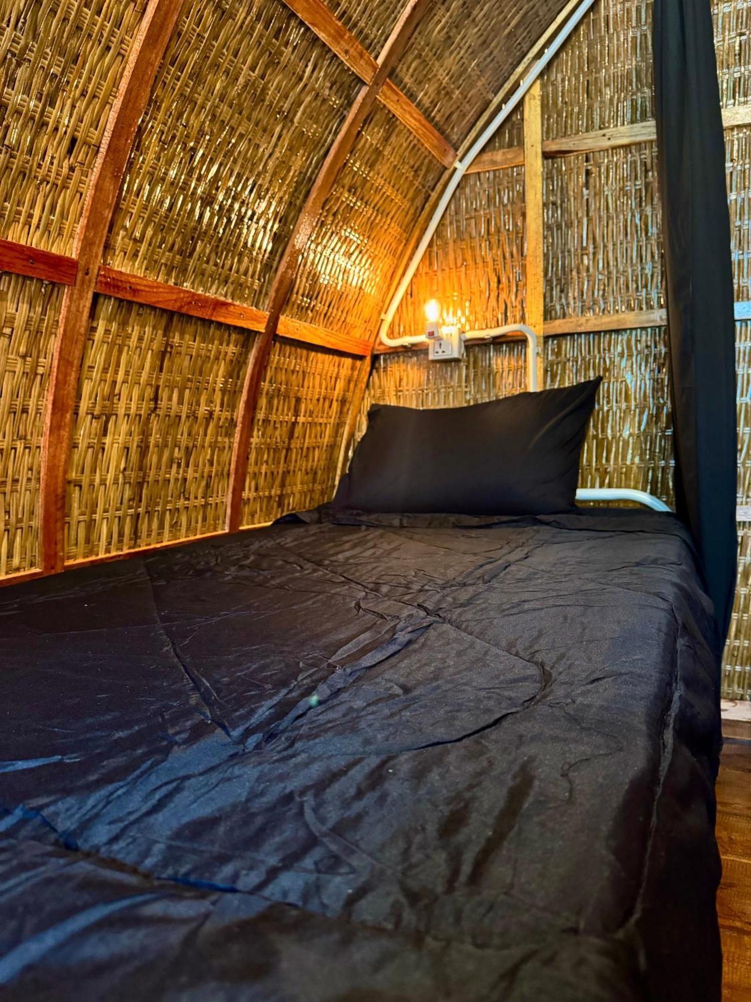 Auberge de jeunesse Rafikis Retreat à Derm Tkov Village Extérieur photo